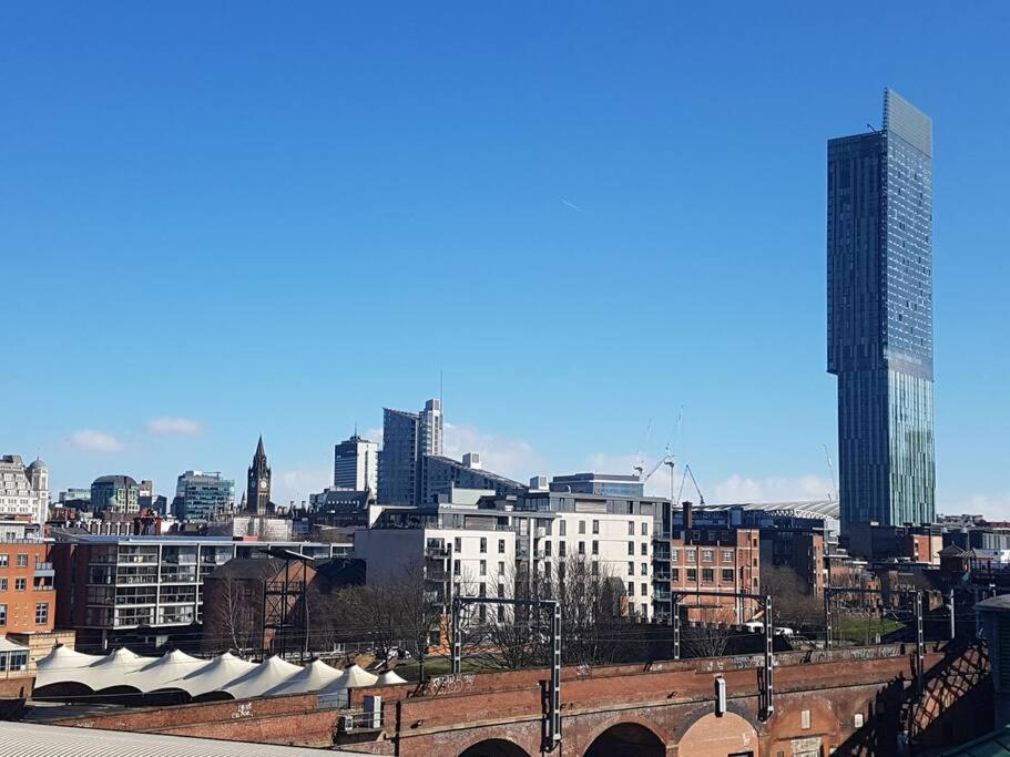 Free Parking- Water-side Manchester